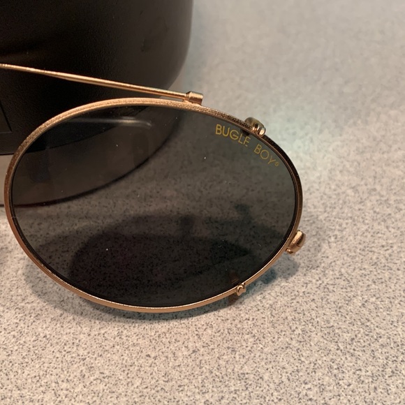 Vintage Bugle Boy Clip On Sunglasses - Picture 2 of 9